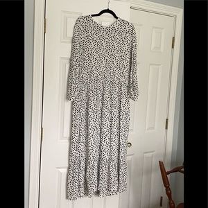 Zara Dress, worn by Kate Middleton, not this 1.